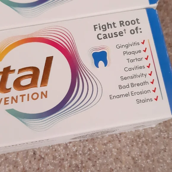 Colgate Total Toothpaste Bundle - Picture 6 of 7